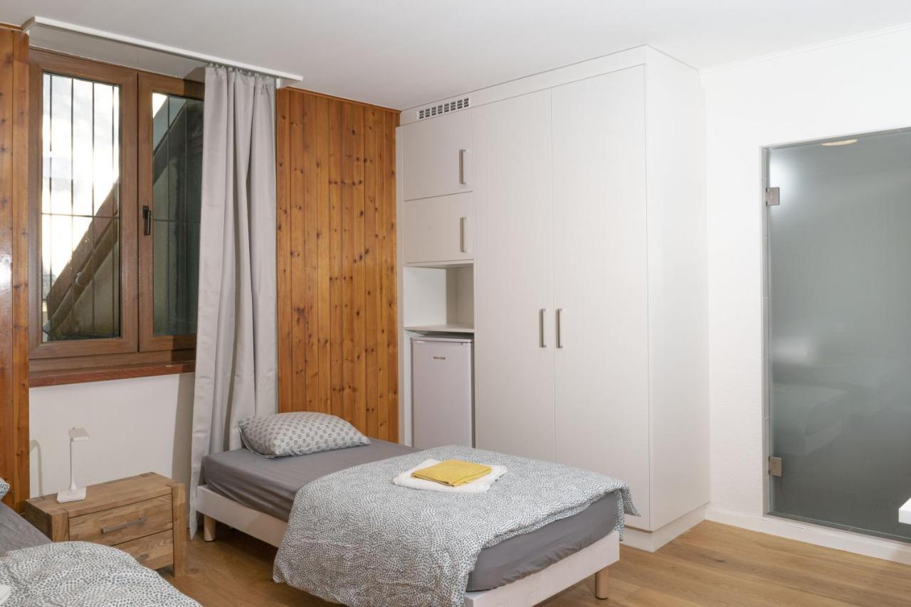 Hotel Du Cheval-Blanc La Chaux De Fonds Zewnętrze zdjęcie