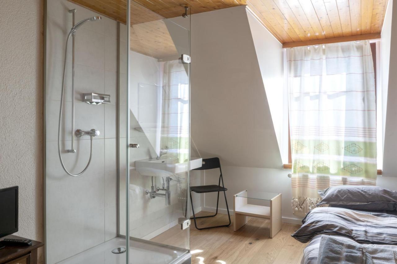 Hotel Du Cheval-Blanc La Chaux De Fonds Zewnętrze zdjęcie